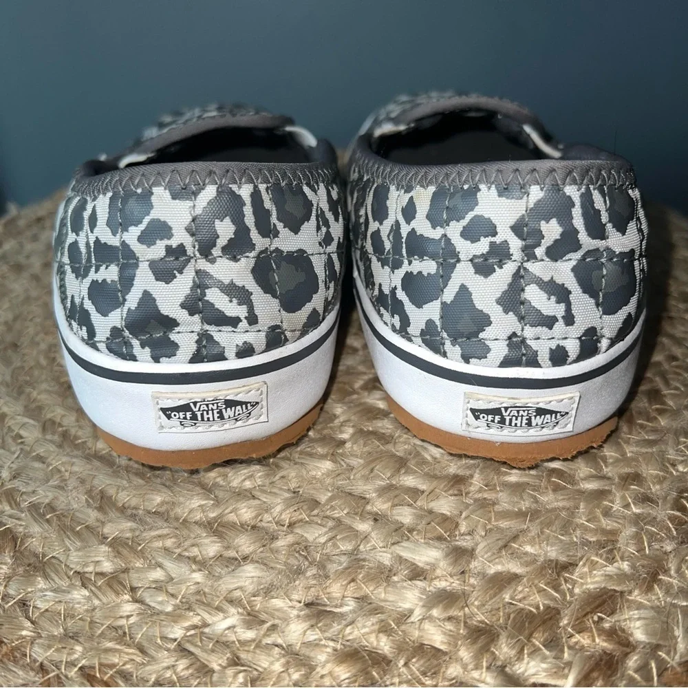 Vans Little Kids Snow Leopard Slippers
